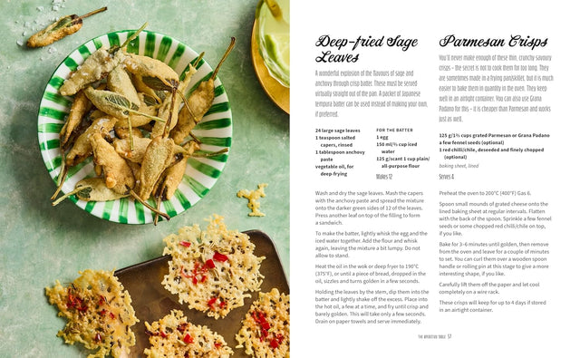 Aperitivo: Spritz in style with over 80 recipes for Italian cocktails & bar bites Hardback Book