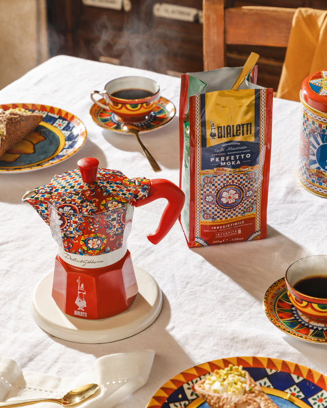 Bialetti Dolce & Gabbana Moka Express Sicilian Cart Stovetop Coffee Maker