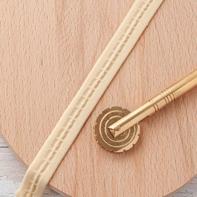 Decorating No.7 Sardinian Pasta & Pastry Embellishing Brass Wheel