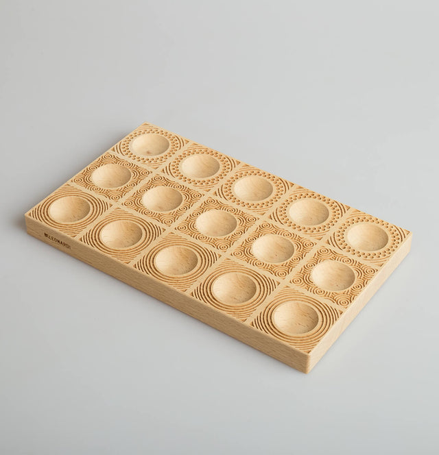 Quindici Wooden Ravioli Tray 'Circles' Pasta Mould - Makes 15 pieces