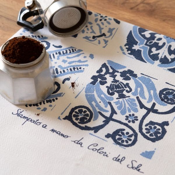 Majolica 'Maiolica' Cotton Hand Screen-Printed Tea Towel 70 x 50cm