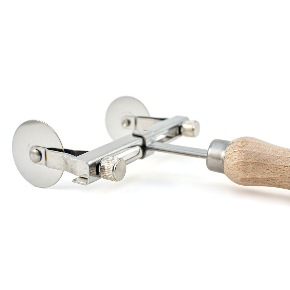 Handmade Fresh Pasta Cutting Tool