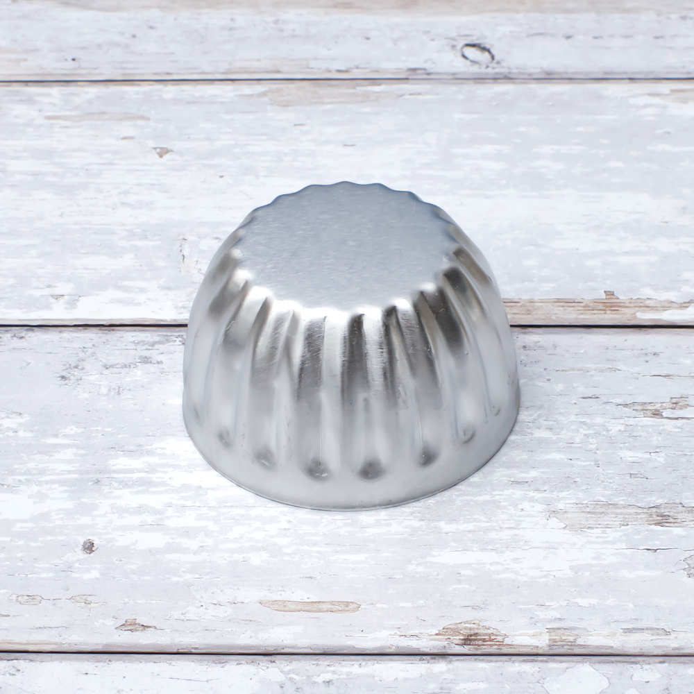 Mini Aluminium Round Festooned Pudding / Jelly Mould 7cm