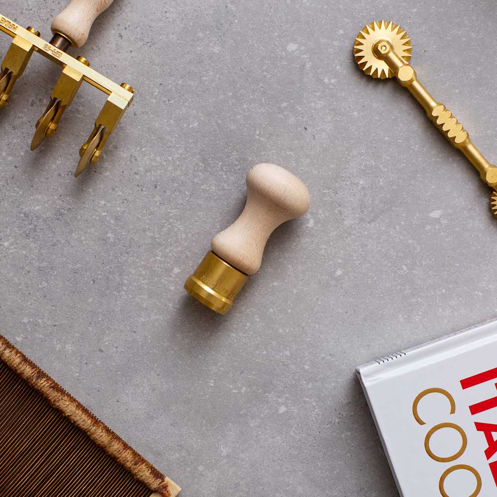 Professional Brass Round Anolini / Cappelletti Stamp Cutter with Auto Ejector 31mm