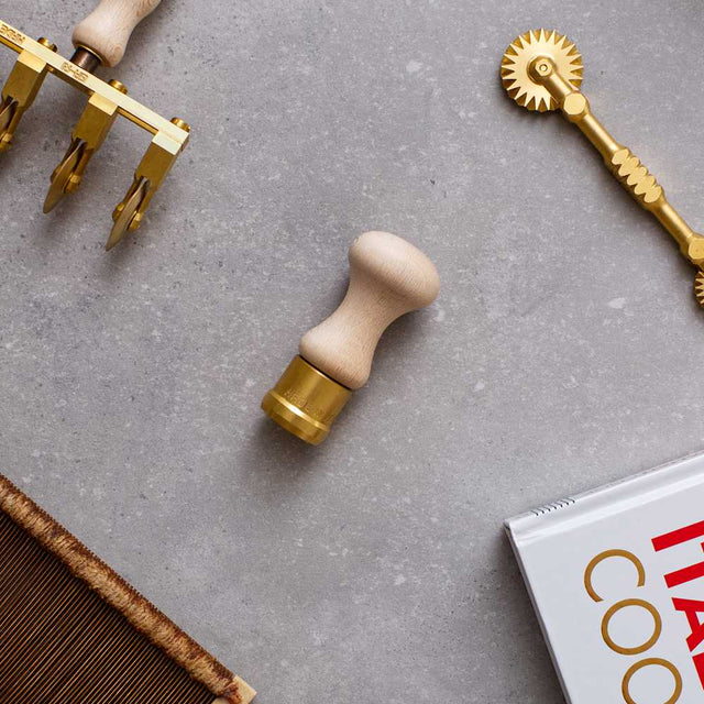 Professional Brass Round Anolini / Cappelletti Stamp Cutter with Auto Ejector 31mm