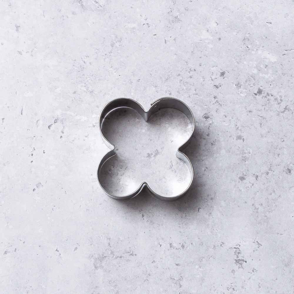 Small Quatrefoil Clover Cookie / Biscuit Cutter 5.5cm