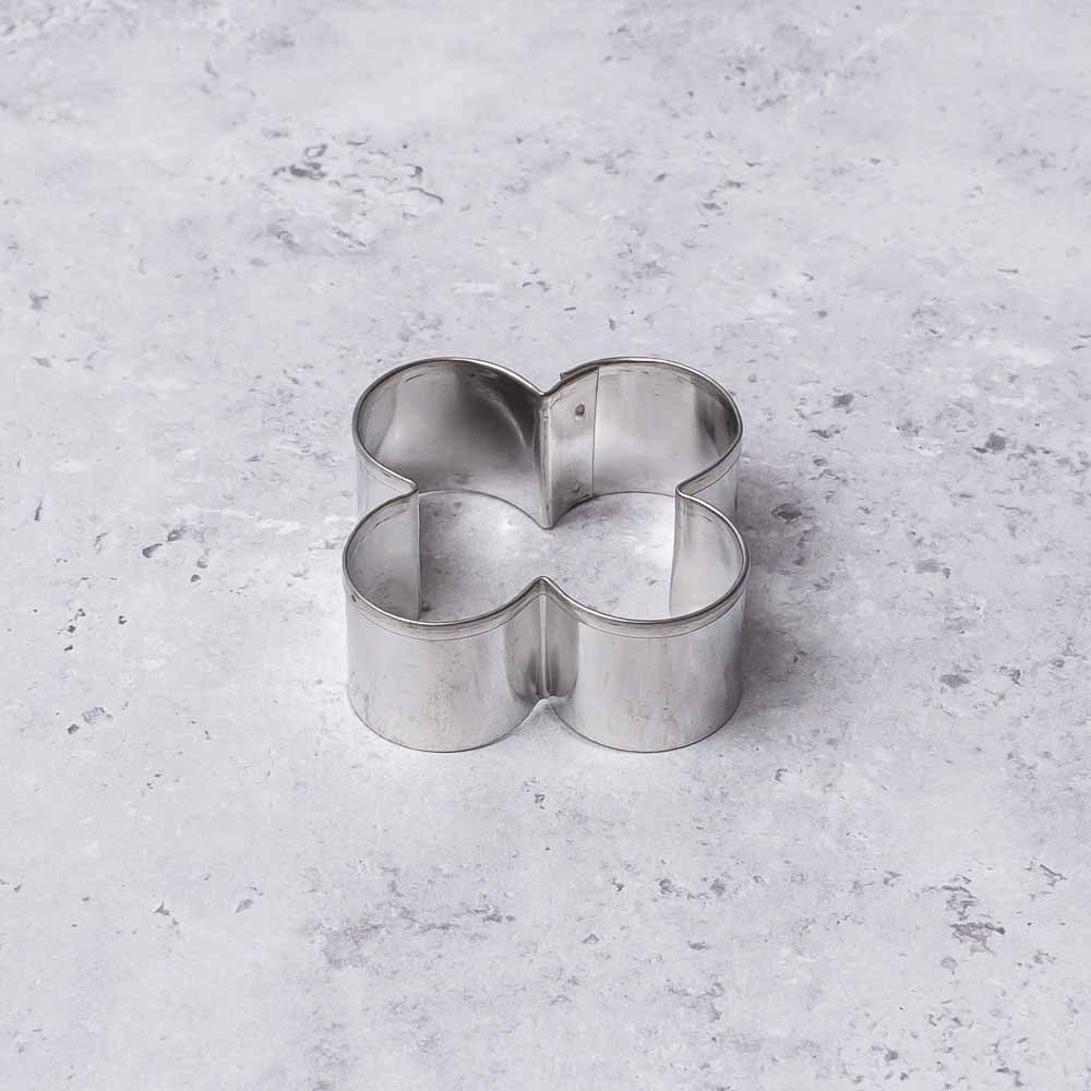 Small Quatrefoil Clover Cookie / Biscuit Cutter 5.5cm