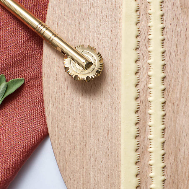 No.23 Sardinian Pasta & Pastry Brass Wheel Cutter
