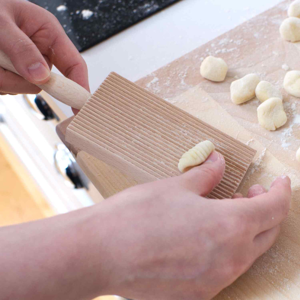 making gnocchi by hand