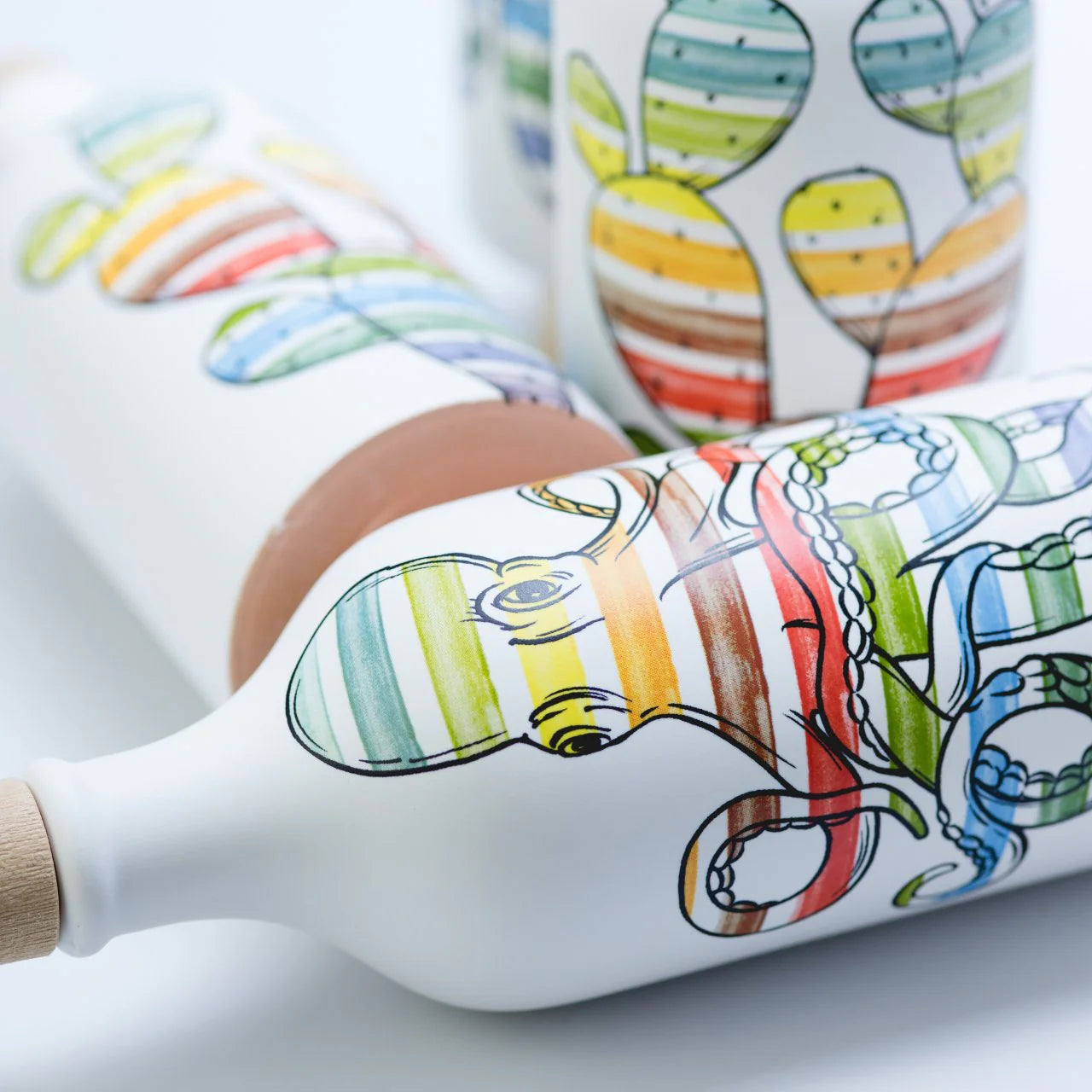 Frantoio Muraglia Octopus Pop Art Ceramic Bottle Intense Fruity Coratina Extra Virgin Olive Oil 500ml