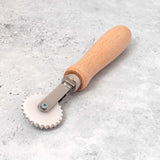 Cutting & Sealing Pastry Wheel 4mm