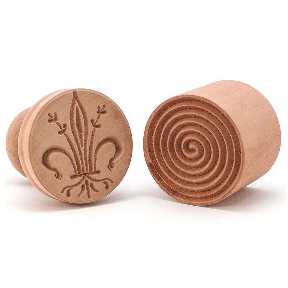 Pearwood 'Orris' Fleur de Lis Lys Corzetti Stamp Smooth