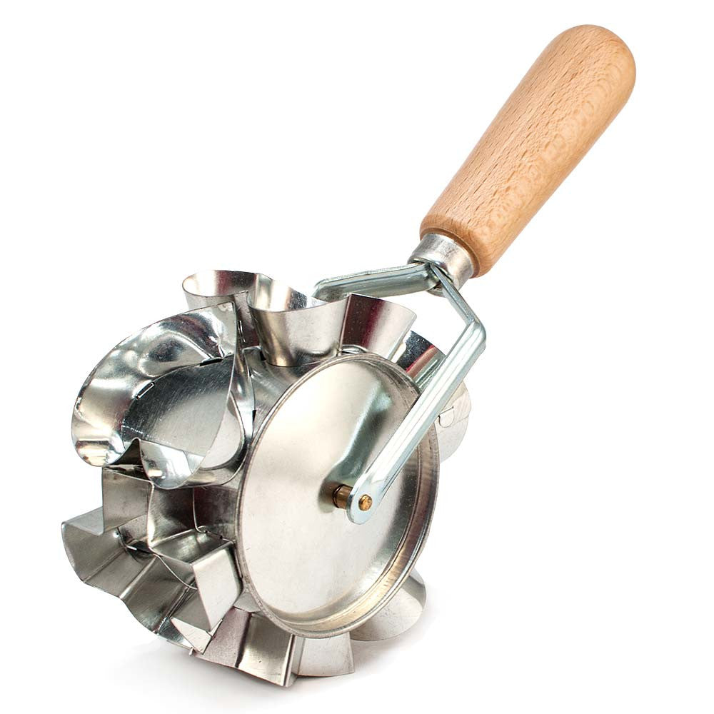 https://www.italiancookshop.com/cdn/shop/products/roller-cookie-cutter2.jpg?v=1444061564